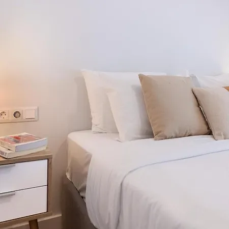 Phaedrus Living: Luxury Flat Panormou-3